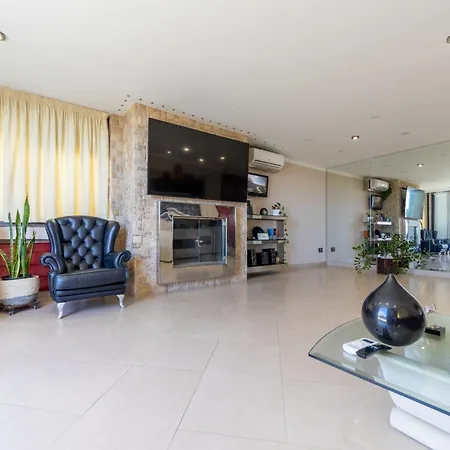 Masia Blanca By Interhome كوماروغا